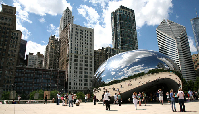 Best Places to Meet A Cougar in Chicago